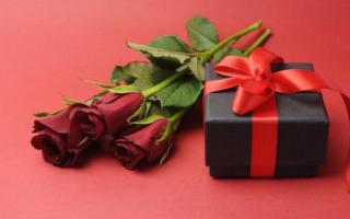 Hadiah orisinal apa yang bisa Anda berikan kepada seorang gadis di hari ulang tahunnya?
